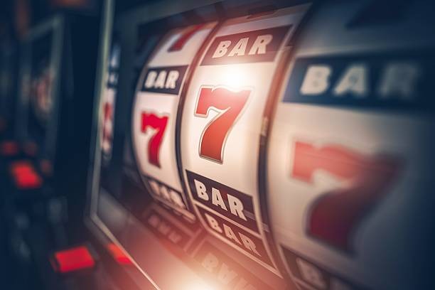 Proses pendaftaran dan verifikasi akun di platform dewapokerqq